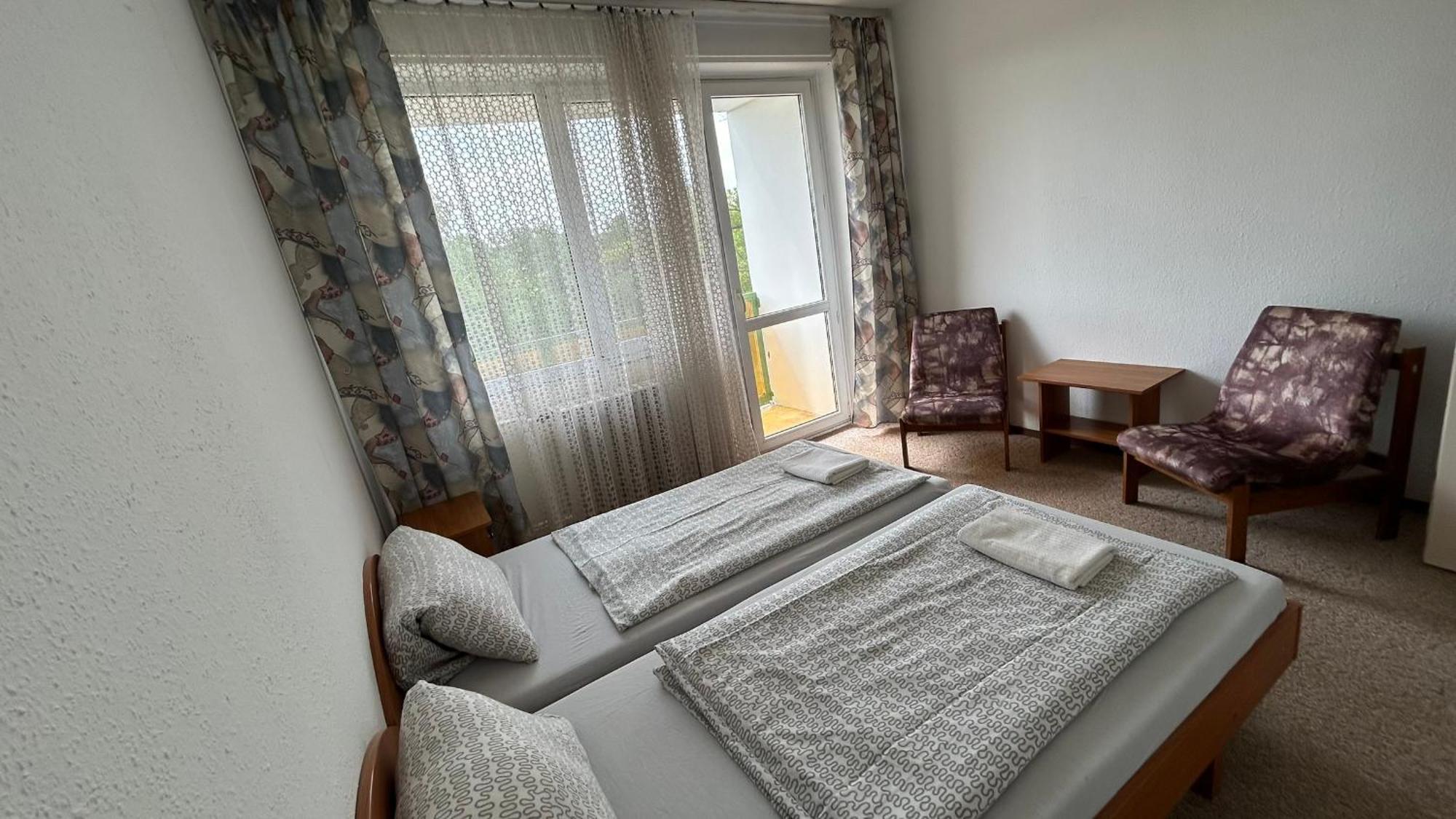 Aranypart Hostel Siofok Dış mekan fotoğraf